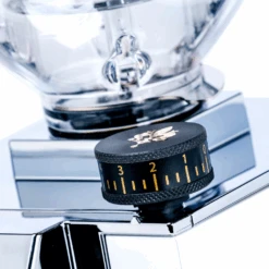 Eureka Oro Mignon Single Dose Grinder -Daily Lens World 3 b4d5bdb1 9b8b 44f5 9b09 004d04bd78ce