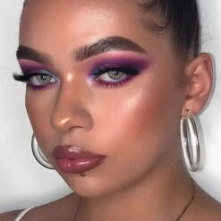 Turquoise - 1 Month -Daily Lens World Turquoise 17 1